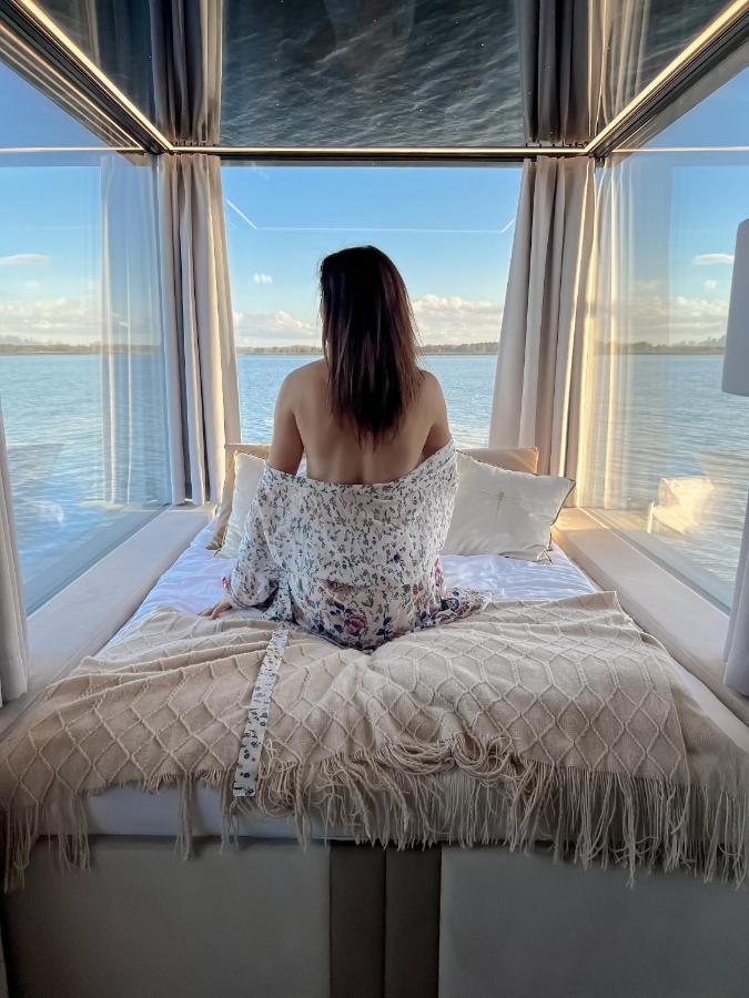 Grand Ht Houseboats - Domki Na Wodzie - Sauna, Jacuzzi, Kominek Mielno  Esterno foto