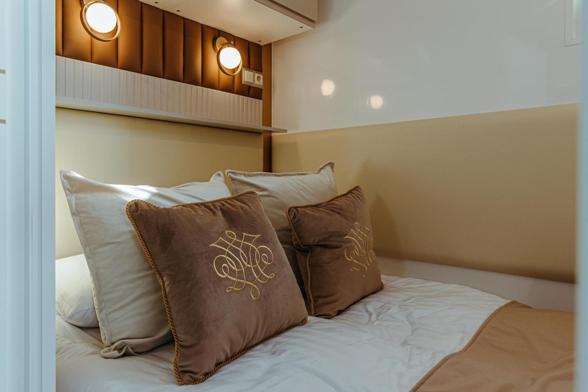 Grand Ht Houseboats - Domki Na Wodzie - Sauna, Jacuzzi, Kominek Mielno  Camera foto