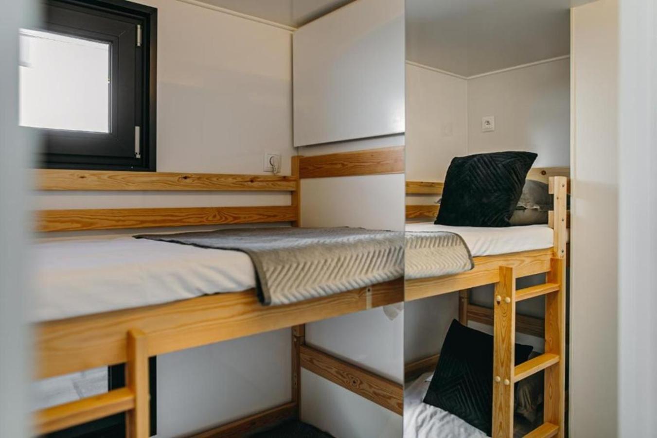 Grand Ht Houseboats - Domki Na Wodzie - Sauna, Jacuzzi, Kominek Mielno  Esterno foto